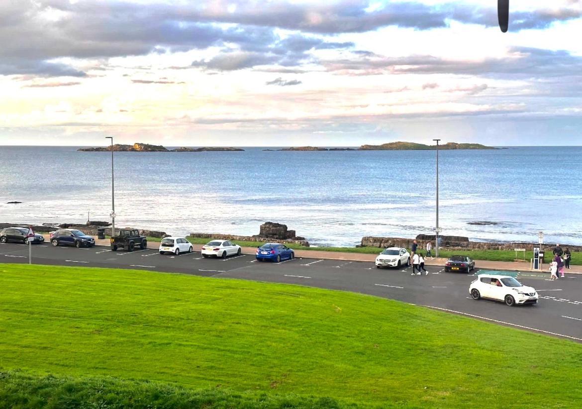 Stunning 3 Bed Seafront Mansion Building Sleeps 6 Adults Or 8 With Kids Appartement *